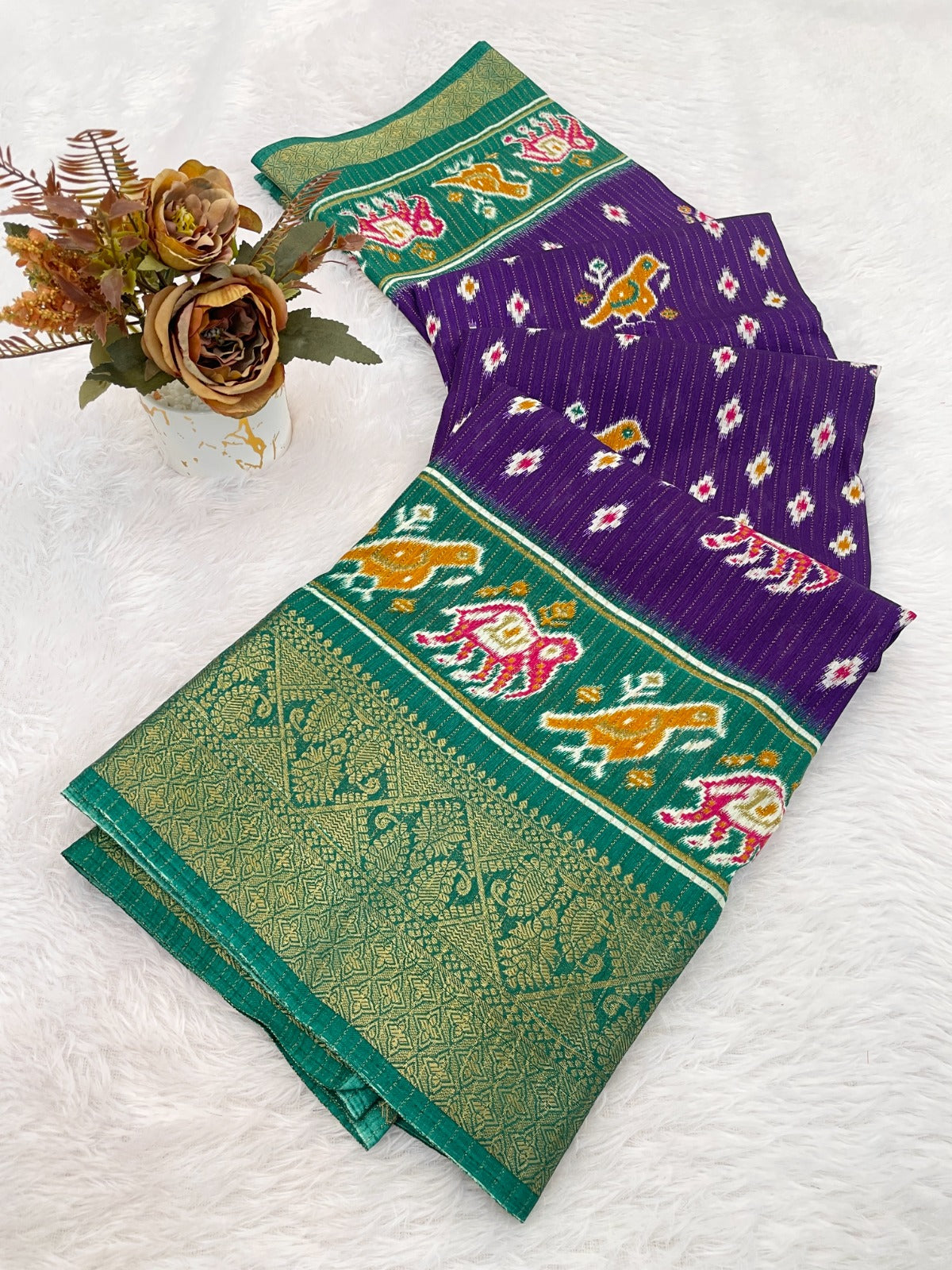 patola desgin dola silk saree