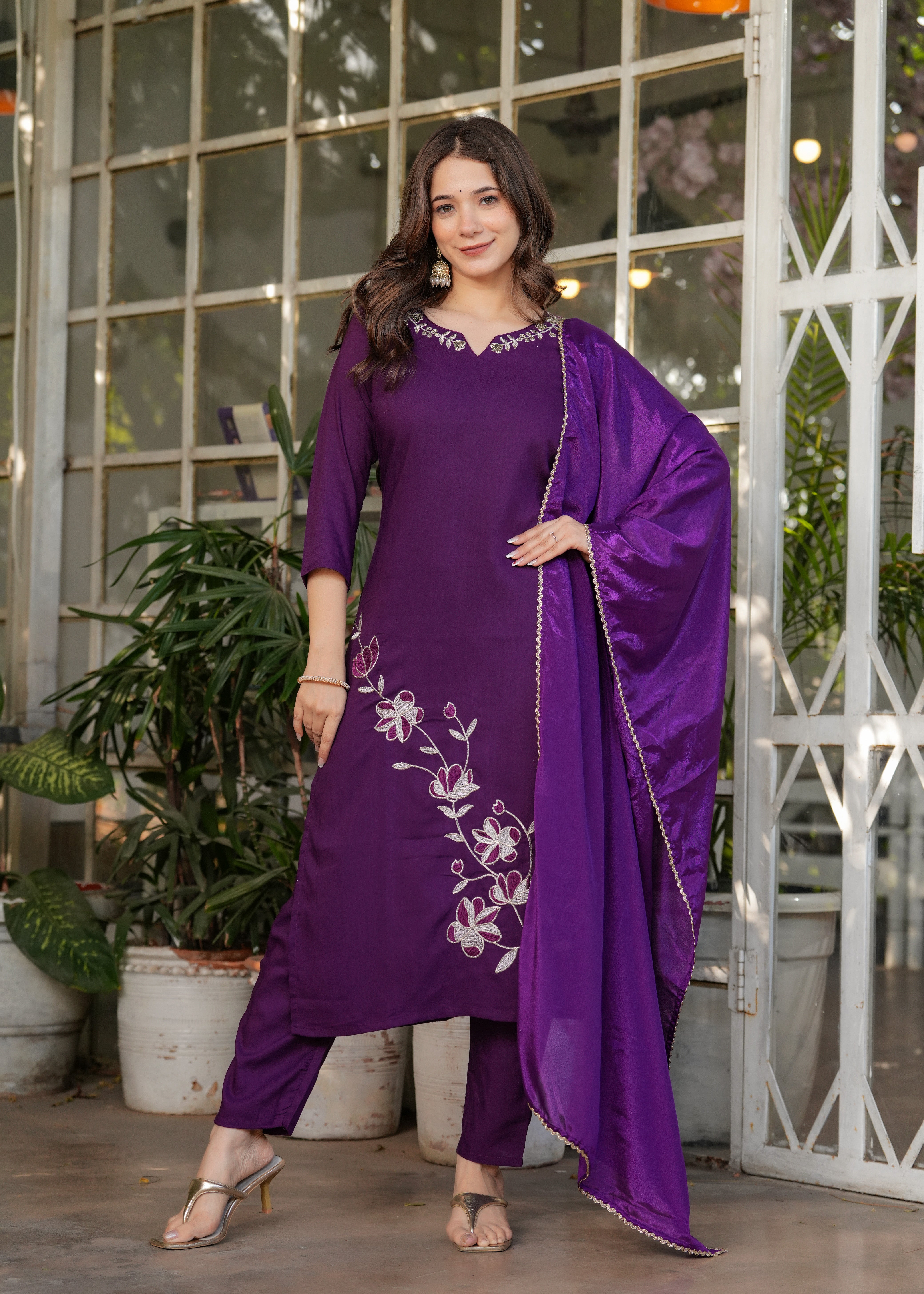 Stylish casual kurti set with dupatta.
