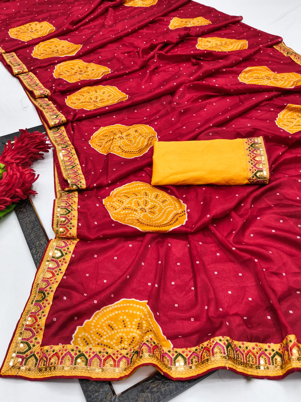 badhani printed saree with embroidery lace