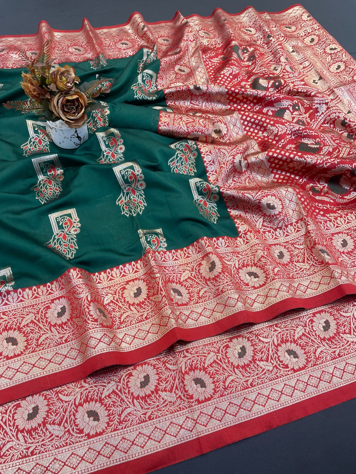Soft Pethani silk saree with zari weaving  design and Meenakari  weaving Rich pallu with Meenakari weaving border.