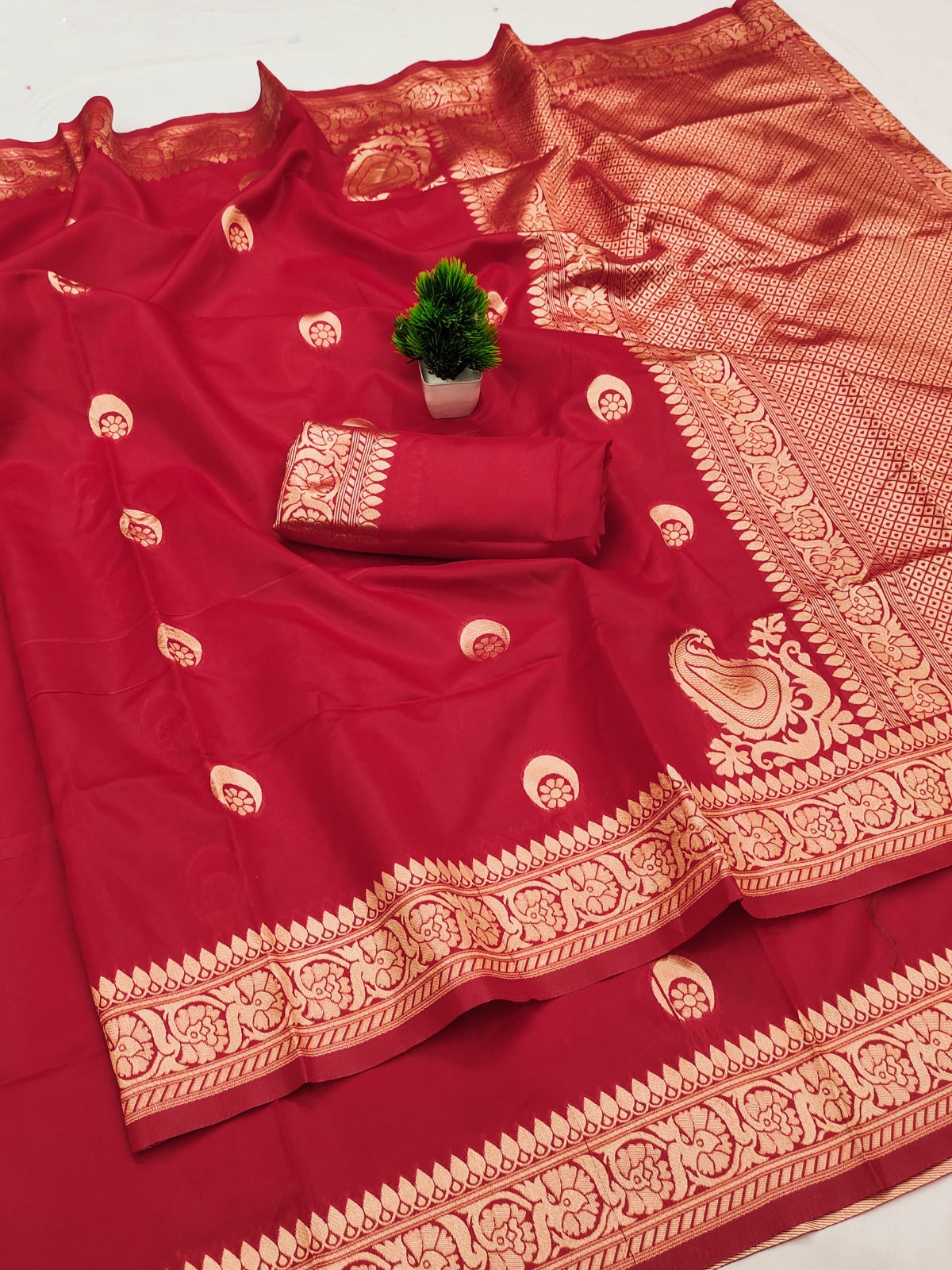 RED SILK SAREE
