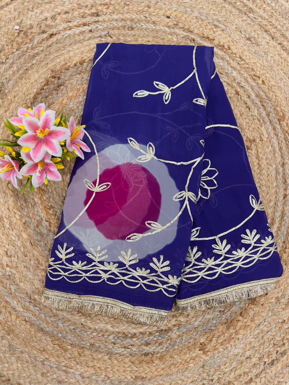 gola desgin badhani saree